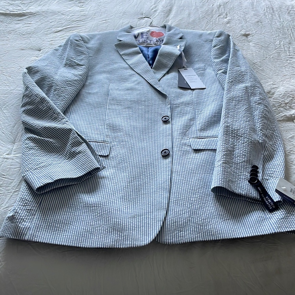 Tommy Hilfiger light weight jacket.